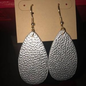 Tear drop earrings